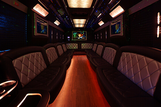 34-passenger party bus Jackson MI